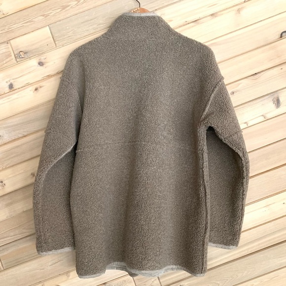 COPY - VELVET by Graham & Spencer Reversible Lux Sherpa Coat, Size XS, Like New… - Picture 8 of 10